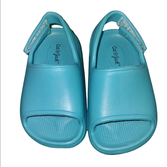 Cat & Jack Other - Cat & Jack Size 5 Kids Sandals